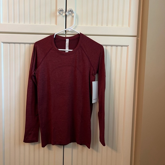 lululemon athletica Tops - NWT - Lululemon - Women's Swiftly Tech LS 2.0 - Color: Cassis/Chianti - Size: 8